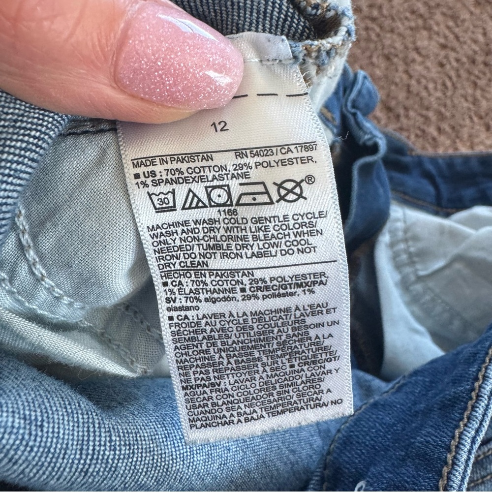 Old Navy High Rise Wow Jeans Denim Shorts Rolled Cuff Blue Size 12 - Picture 5 of 8